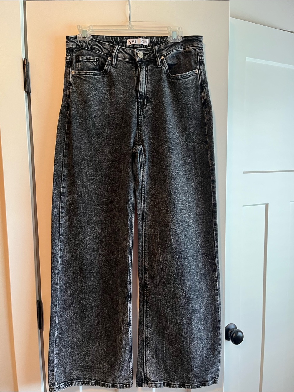 YMI Bella Wide Leg Jeans Black Acid Wash Size 9/29